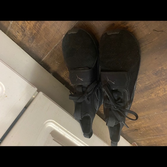 Puma sneakers - Picture 3 of 3